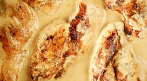 Easy Chicken with Cream Cheese Pan Sauce
