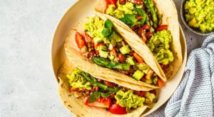 How to Make Asparagus Tacos