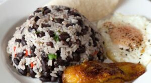 Gallo pinto: Costa Rica rice and beans