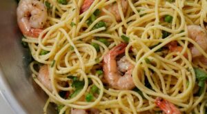 Pasta alla Pamela with Shrimp and Peas | Recipe | Food network recipes, Seafood dishes, Jeff mauro