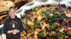 How to Make Pizza Fundido Dip | Jeff Mauro goes the Italian-American route with this recipe based off of one of his favorite dishes from one of his favorite restaurants—making what he… | By Rachael Ray Show | Facebook
