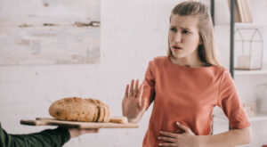 Signs You Should Go Gluten-Free, According To A Nutritionist – Health Digest