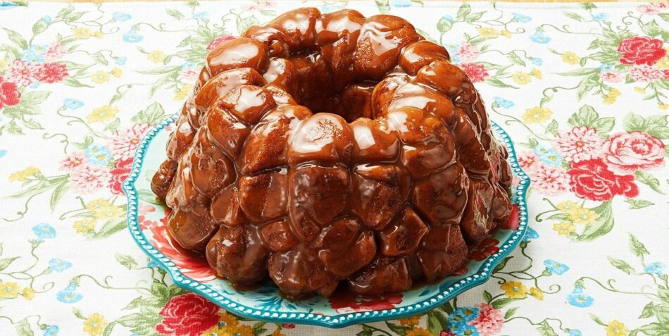 This Sticky-Sweet Monkey Bread Is the Breakfast of Your Dreams