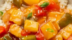This Instant Pot Sweet and Sour Chicken is made up of tender bites of chicken sautéed with bell … in 2023 | Chicken dishes recipes, Sweet n sour chicken, Sweet sour chicken