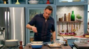 How to Make Jeff’s Picnic Fried Chicken | One reviewer wrote, “I have been on a life long quest to find the perfect fried chicken recipe and THIS IS IT!!” If that’s not enough to convince you to… | By Food Network | Facebook