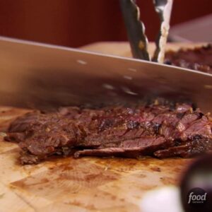 How To Make Jeff’s Carne Asada Burrito | We’re pretty sure this burrito is our spirit animal. (via Jeff Mauro)

Save the recipe: https://foodtv.com/2HwTwqB. | By Food Network | Facebook