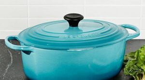 Le Creuset Oval 6.75-Qt. Caribbean Blue Enameled Cast Iron Dutch Oven + Reviews | Crate & Barrel | Le creuset cookware, Le creuset dutch oven, Le creuset