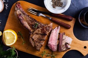 How to Cook a Single Prime Rib Steak in the Oven – Livestrong