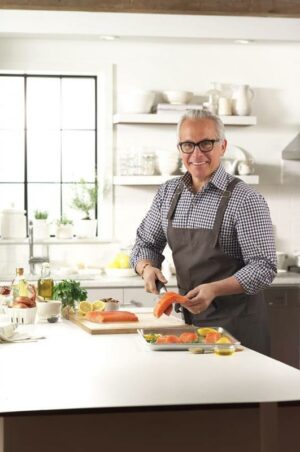 World Chefs: Geoffrey Zakarian dishes on must-have ingredients in new book