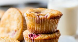 Roasted Strawberry Almond Flour Muffins