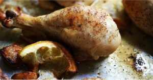Ree Drummond Calls This 1-Pan Chicken Recipe “Lip-Licking Lusciousness!”