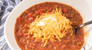 Easy Beef Chili Instant Pot Recipe – The Instant Pot Table