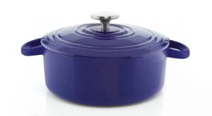 Chantal 3 qt. Round Enameled Cast Iron Dutch Oven in Cobalt Blue with Lid TC32-220 BL – The Home Depot