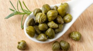 What Are Capers? (+ How to Use Them)