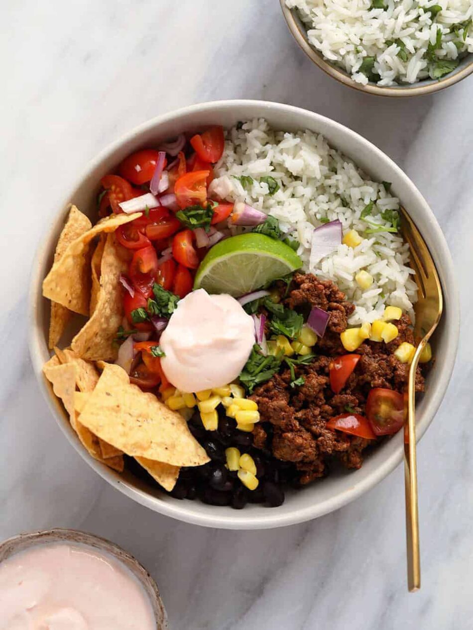 Easy Beef Taco Bowls – Fit Foodie Finds