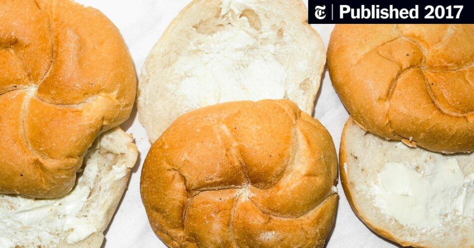 Ode to the Buttered Roll, That New York Lifeline (Published 2017)