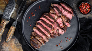 Big Mistakes Everyone Makes When Cooking Steak In The Oven – Mashed