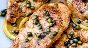 THE BEST Chicken Piccata (So Easy!) – foodiecrush.com