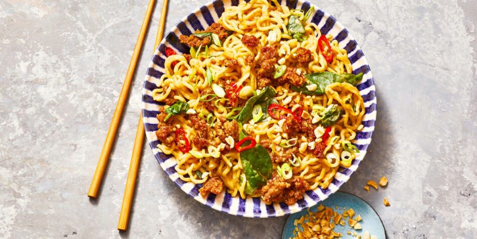 Make Extra-Crispy, Extra-Spicy Pork Noodles to Ring in the New Year