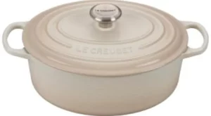 Le Creuset Signature Enameled Cast Iron 5 Qt. Oval French Oven | Dulles Town Center