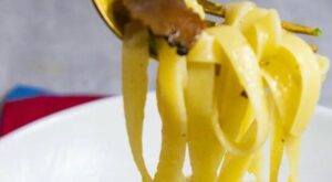 Giada DeLaurentiis on Instagram: “Tagliatelle w/mushrooms and truffle! 😍 
Recipe (& truffles!!) avail on @thegiadzy 

https://giadzy.com/recipes/tagliatelle-ai-funghi-e-tartufo-mushrooms-and-truffle/”