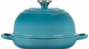 Le Creuset 1.75 Qt Enameled Cast Iron Bread Oven with Lid | The Shops at Willow Bend
