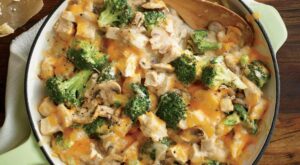 Mom’s Creamy Chicken and Broccoli Casserole Recipe