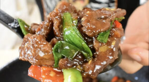 Easy Beijing beef (Better than panda) – KitchenUproar