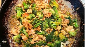 Kung Pao Chicken Recipe With Broccoli: A Quick & Easy Stir-Fry Recipe | Asian Recipes | 30Seconds Food