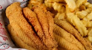 This metro Atlanta restaurant is said to have the best soul food in the state