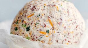 Easy Chipped Beef Cheese Ball | The Recipe Critic | Cheese ball recipes easy, Cheese ball recipes, Beef cheese ball recipe