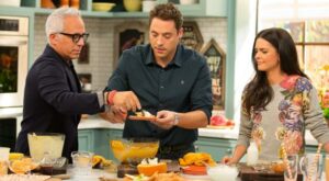 Turkey, Potatoes and Pie: The Kitchen Co-Hosts’ Thanksgiving Dinner Picks, Revealed