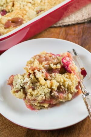 RHUBARB!! This easy Rhubarb Dump Cake will be a fave!!