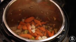 How to Make Easy Beef Stew from Home | The key to a stew is seasoning as you go.

Chef Donny shows you how to make homemade beef stew from scratch | By Barstool Sports | Facebook