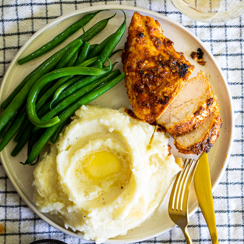 The Juiciest Air Fryer Chicken Breast – Simply Delicious