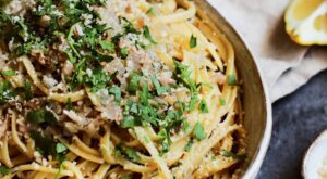 10 Vegan Recipes That Went Viral Last Week: Linguine with White Clam Sauce to Fresh Mozzarella!