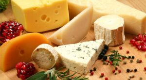 25 Cheeses You Can Eat If You Are Lactose-Intolerant – FODMAP Everyday