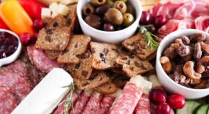How to Make The Best Charcuterie Board – I Heart Naptime