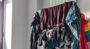 Here’s the fastest (and cheapest) way to dry your clothes indoors, according to science – BBC Science Focus Magazine