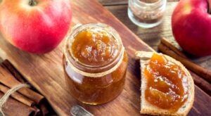 What Is Apple Butter? (+ How to Make It) – Insanely Good Recipes