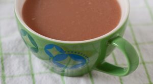 4 Healthy Hot Chocolate Recipes for National Hot Chocolate Day – The Chic Life