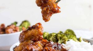 Honey Garlic Chicken Thighs – Chicken Thigh Recipes – Dessert for Two