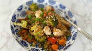 Honey Sesame Chicken and Vegetables – Quick & EASY Recipes – Julia Pacheco