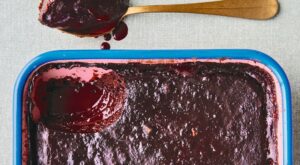 Vegan Self-Saucing British Chocolate Pudding – VegNews