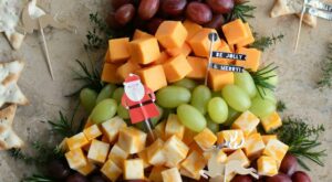Easy Holiday Appetizer: Christmas Tree Cheese Board | Christmas food dinner, Holiday appetizers easy, Holiday … – Pinterest.dk