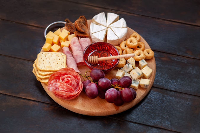 Easter Cheese Board: A Guide to Celebrating with Cheeses – South Florida Reporter