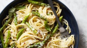 Asparagus Pasta Recipe (Easy, Quick, 5 Ingredients, Spring … – The Kitchn