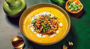 Alyse Whitney Carrot Soup Recipe — Vegetarian Meal Ideas – Cosmopolitan