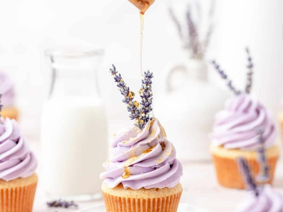 50 Gorgeously Bright Easter Desserts to Celebrate Spring – Brit + Co