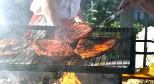 Mastering the art of how to cook sirloin steak on grill – Cheen Huaye
